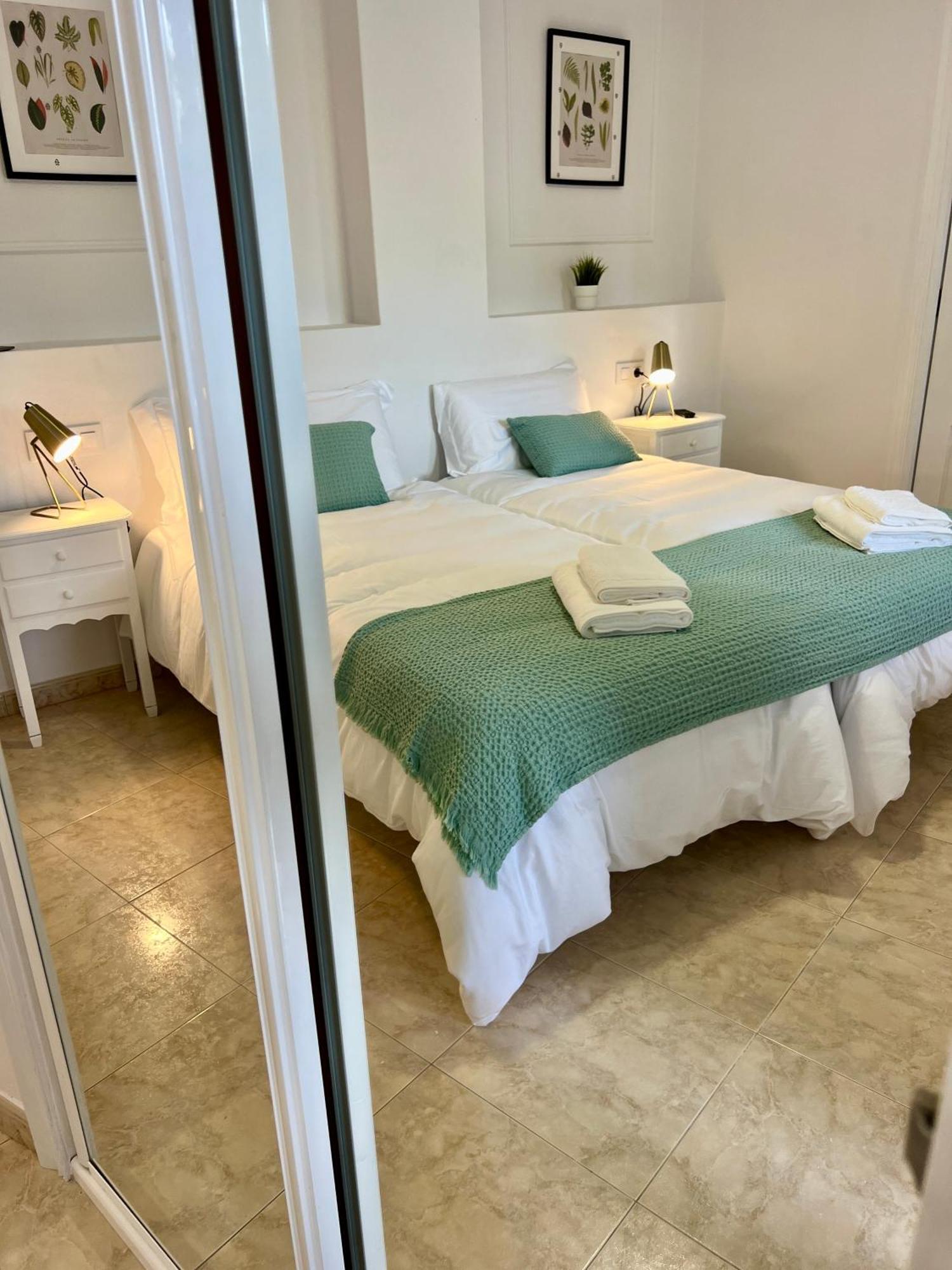 Hotel Balnea Baiona Extérieur photo